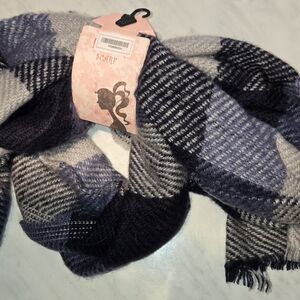 Plaid Wool Scarf in Blue and Gray